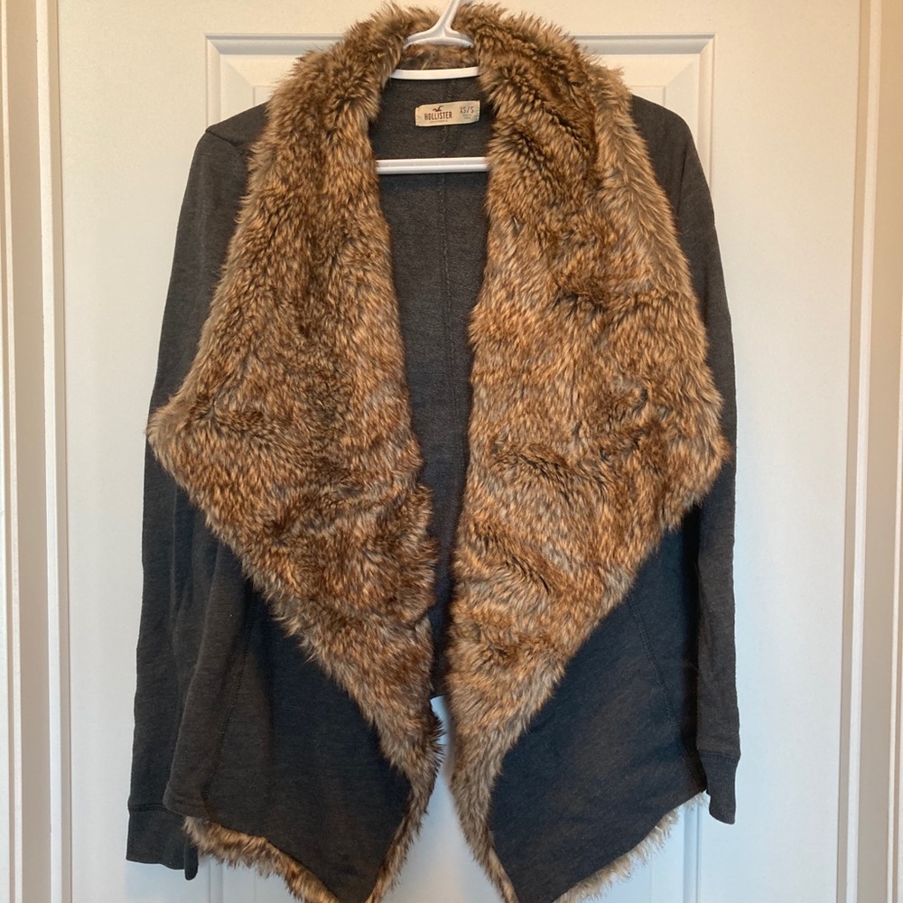 Hollister Black Cardigan with Brown Faux-Fur Collar